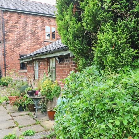 The Toolshed Villa Warrington Exterior foto